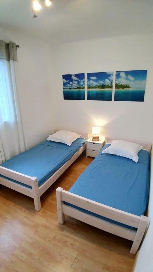Maison De Charme Castries Zewnętrze zdjęcie